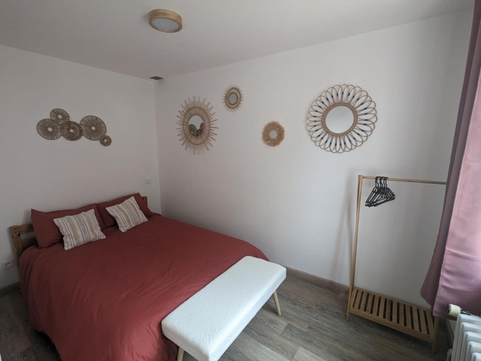 Marmoza - Maison Plein Coeur De Village Saint-Geniez-d'Olt Ngoại thất bức ảnh